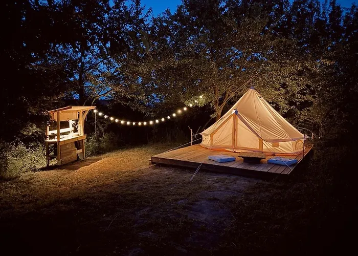 Luxury tent Jelena Kutna Hora